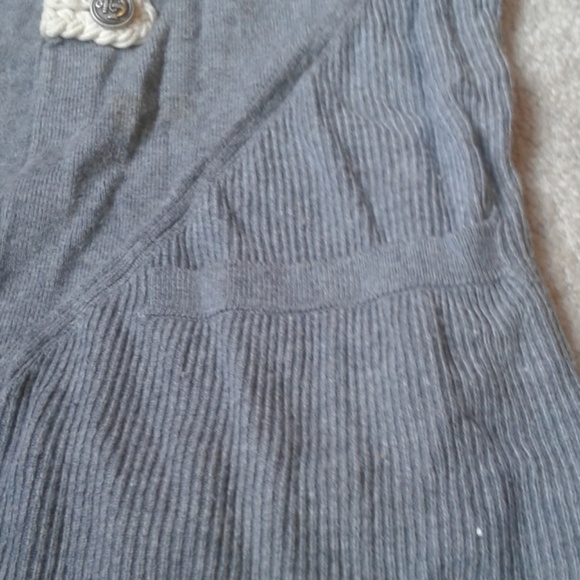 Sweater - Picture 3 of 3